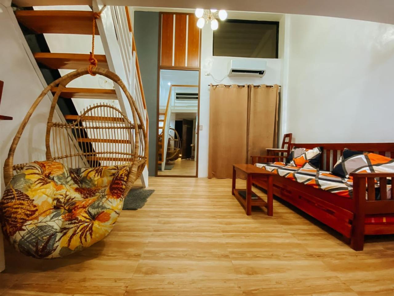 The River House - Loft Unit - Vigan Buitenkant foto